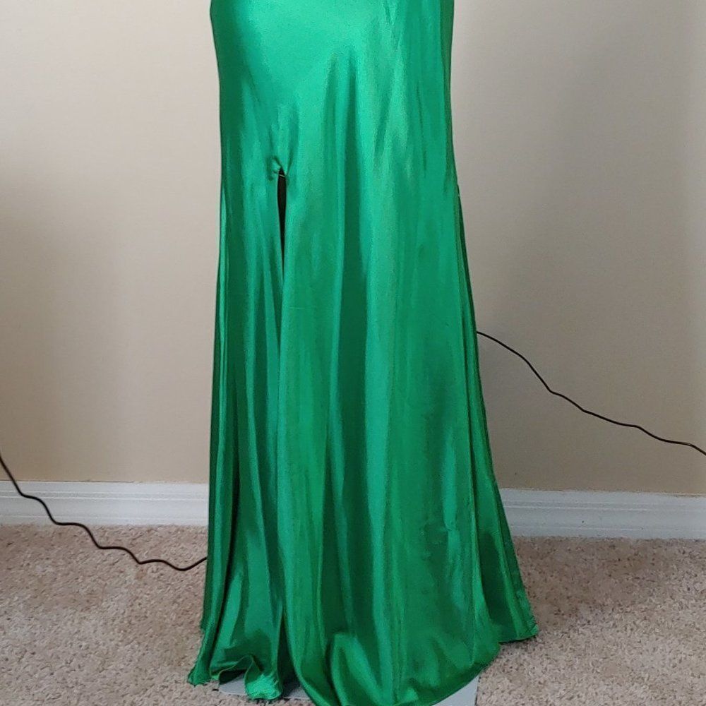 NWT Beautiful Sexy Long Gown by Christopher Henry - Picture 6 of 6